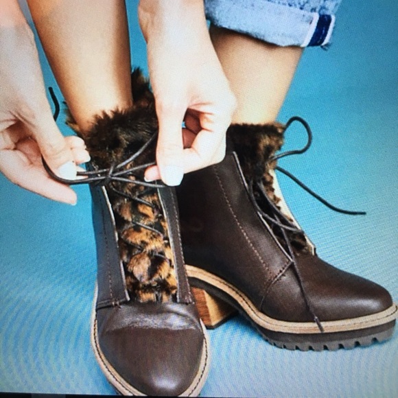 Anthro Kelsi Dagger Brown Leopard Fur Hiking Boot - Picture 1 of 8